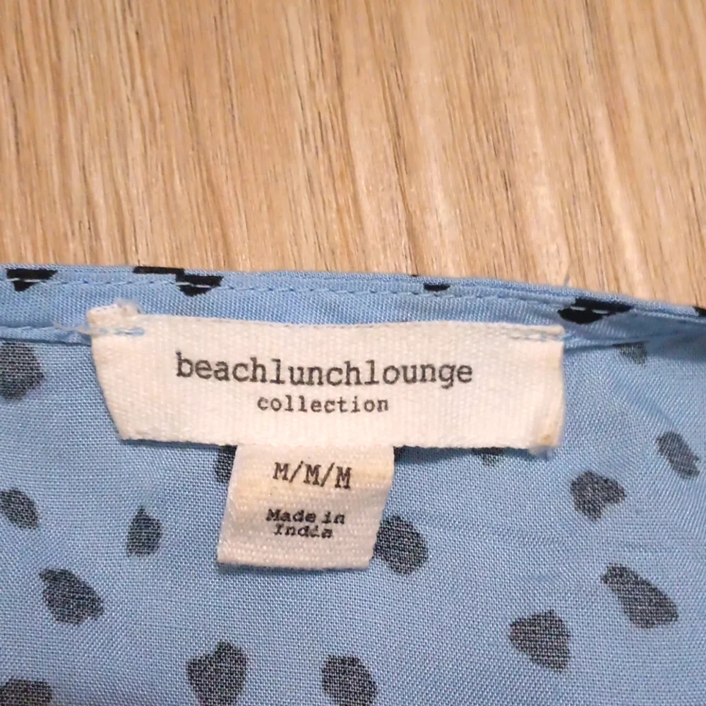 BeachLunchLounge dress - Picture 4 of 4